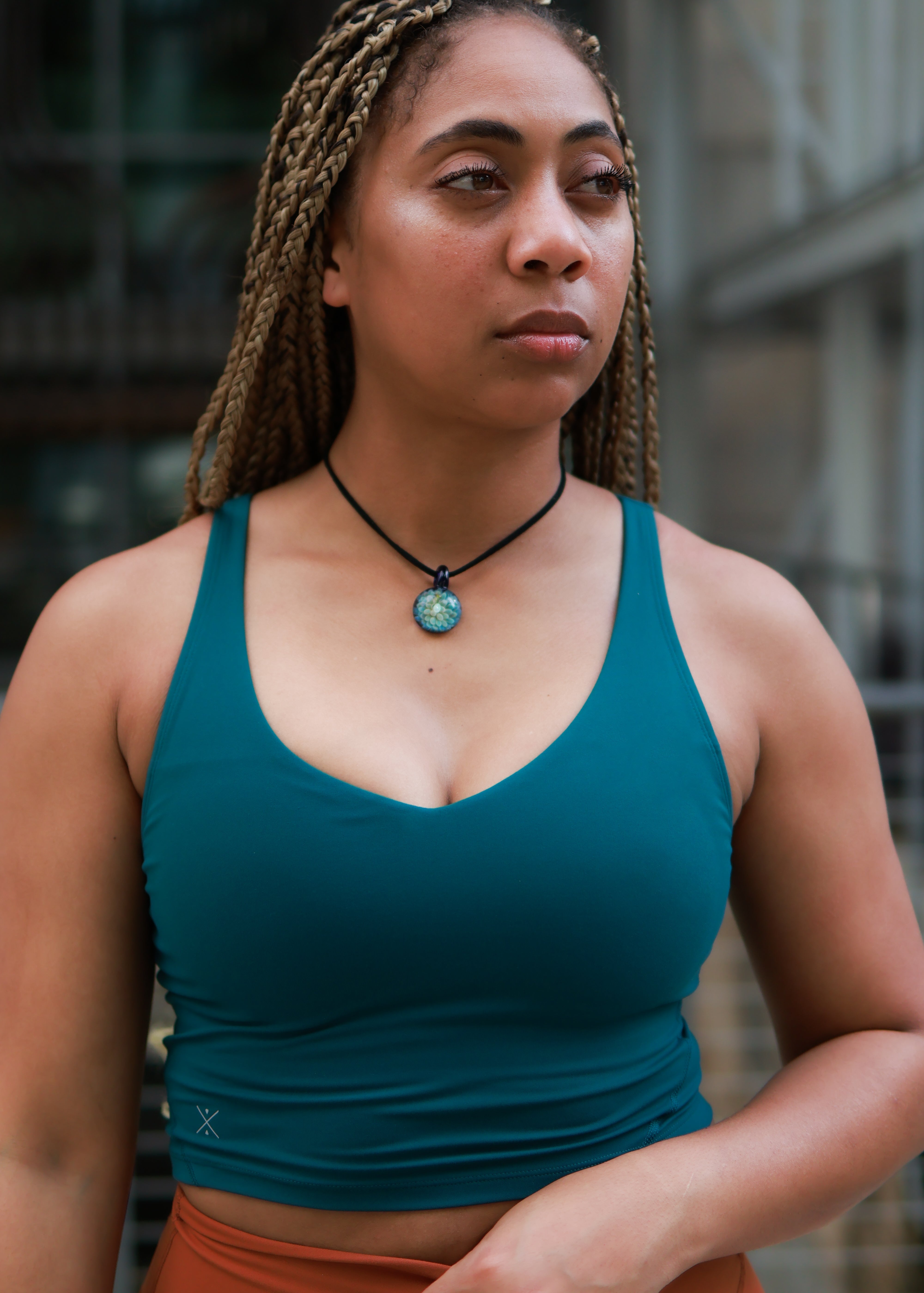 Finesse Built-in Crop *New - Free Spirit Outlet Inc, Women's Athletic Wear, Fast Shipping