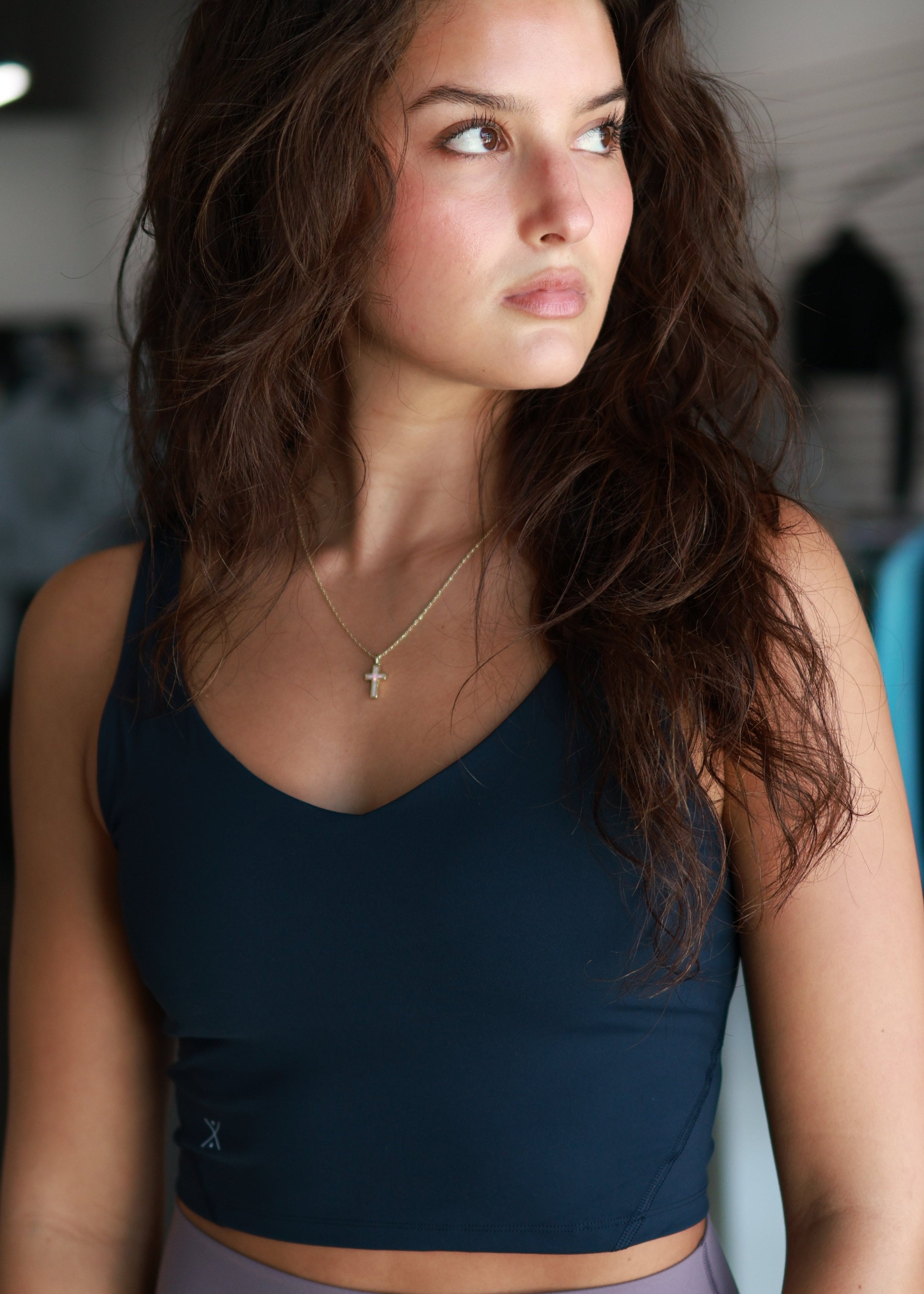 Finesse Built-in Crop - Free Spirit Outlet Inc, Women's Athletic Wear, Fast Shipping
