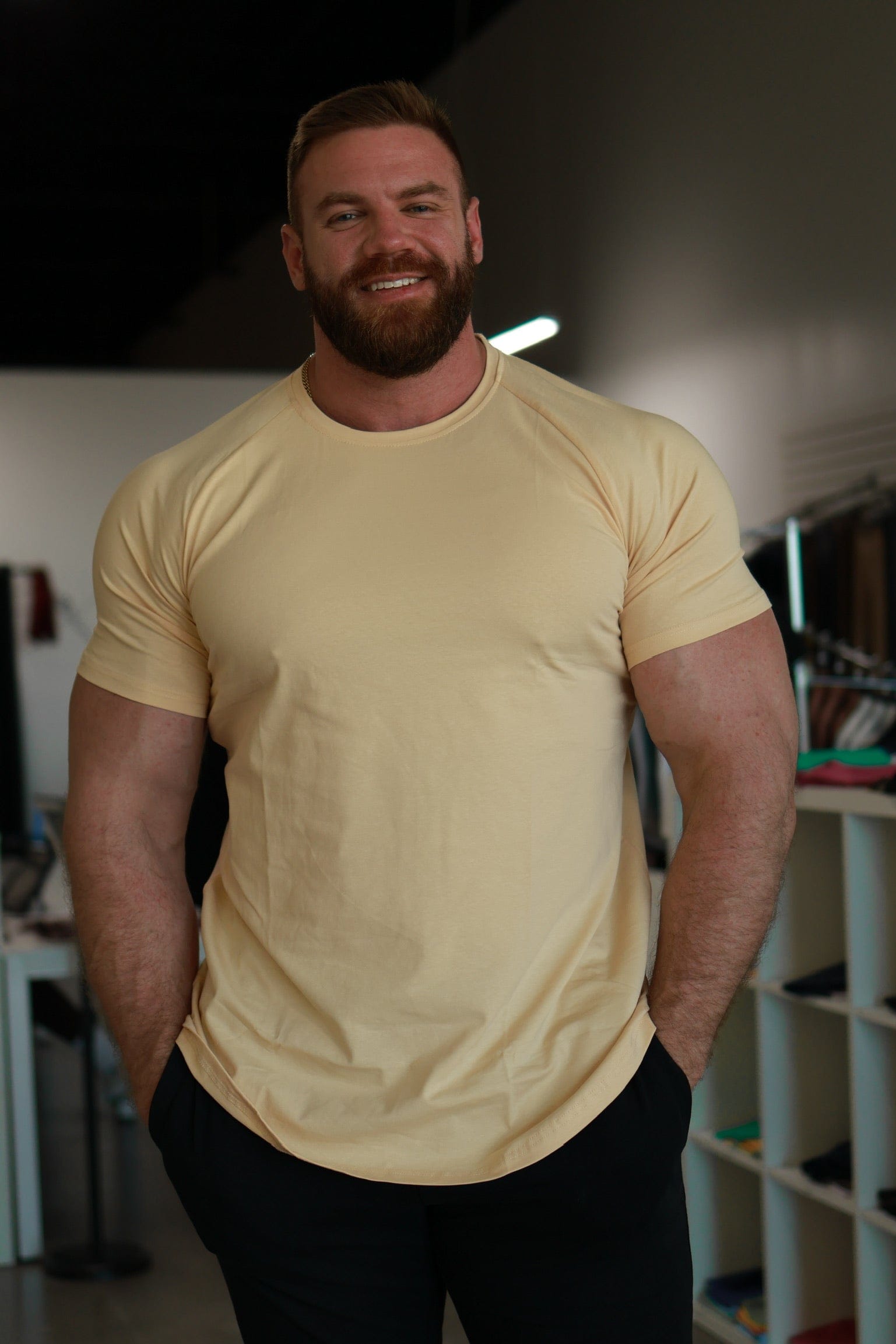 Free Spirit Outlet Buttermilk(Dark Cream) / XS Men's Scoop Tee