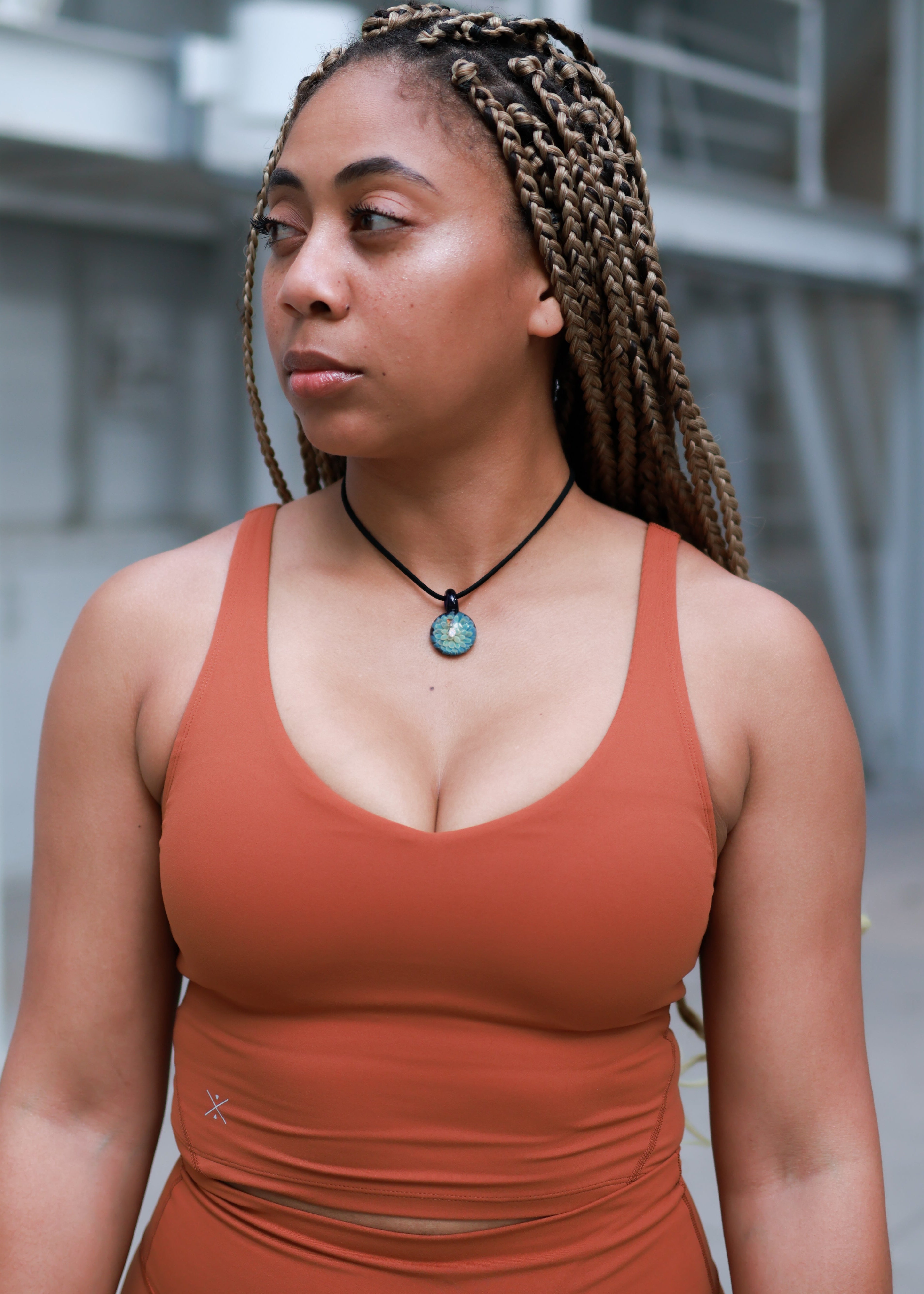 Finesse Built-in Crop *New - Free Spirit Outlet Inc, Women's Athletic Wear, Fast Shipping