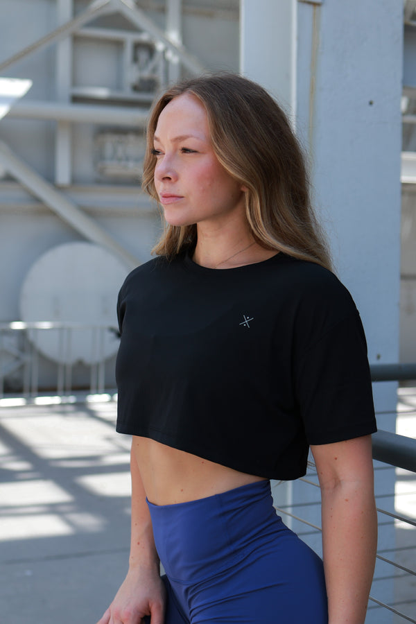 Dynamic Crop Tee - Free Spirit Outlet Inc, Women's Athletic Wear, Fast Shipping