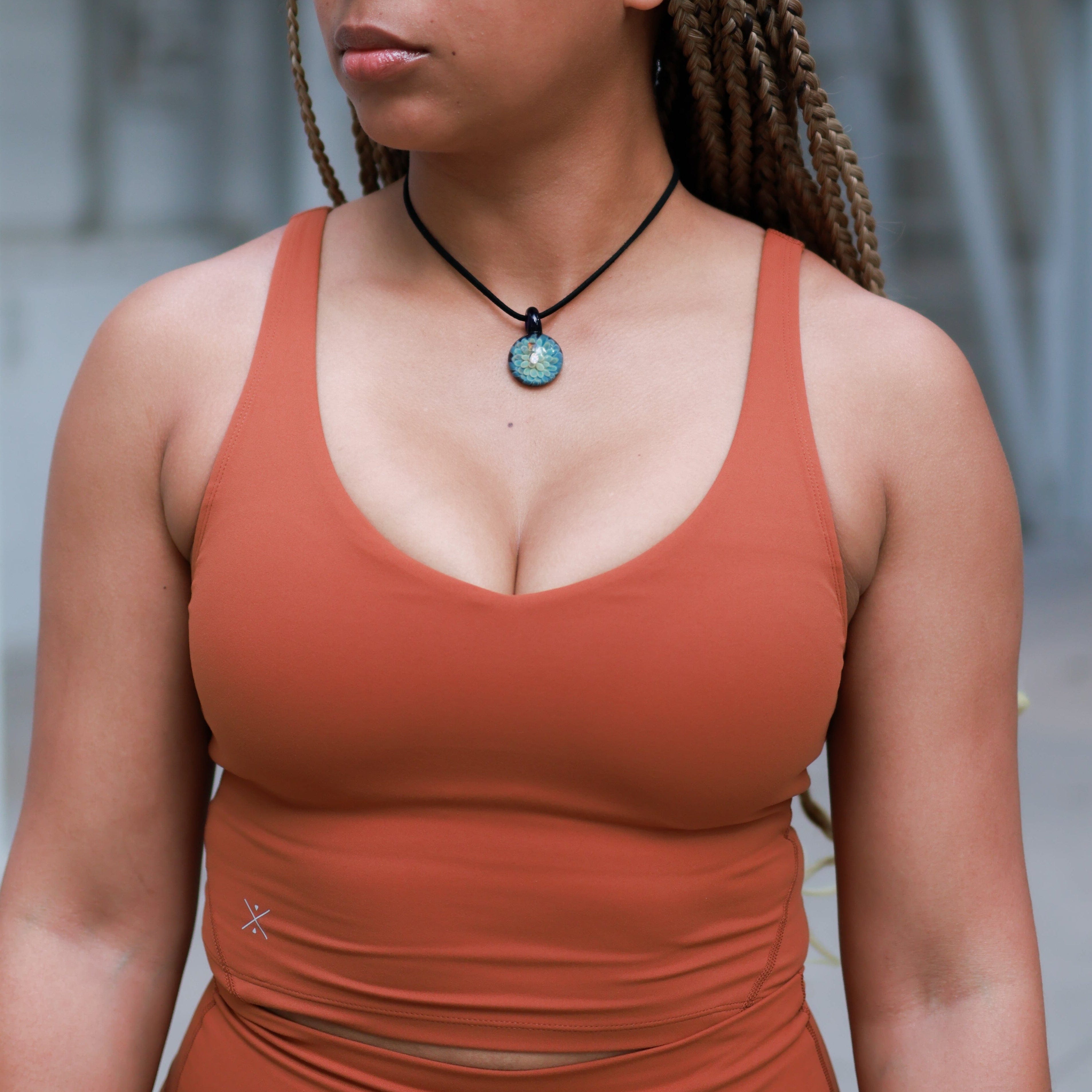 Free Spirit Outlet Burnt Orange / XS Finesse Built-in Crop